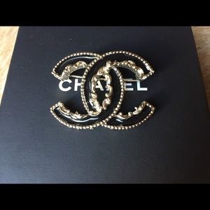 Chanel CC Pin Brooch Black Gold Baroque Enamel